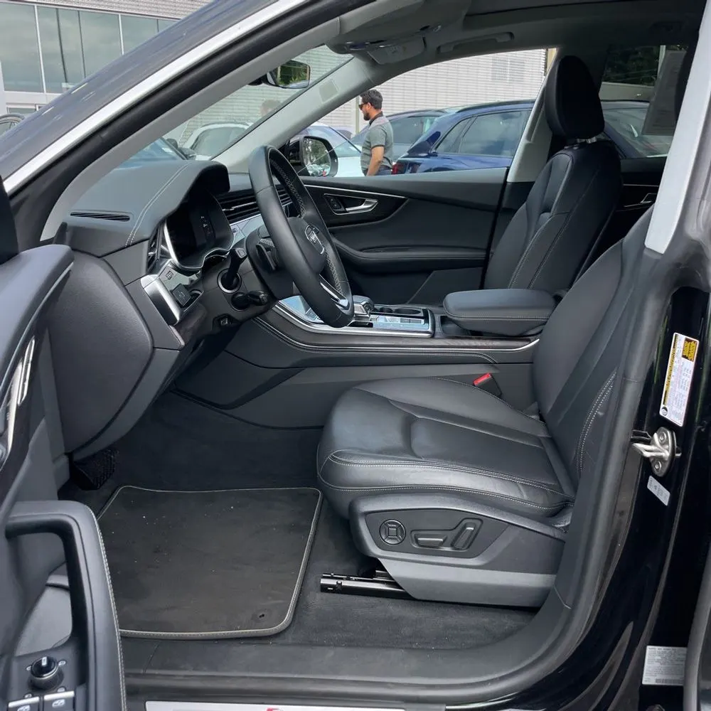 2023 Audi Q8 Premium Plus 55 TFSI