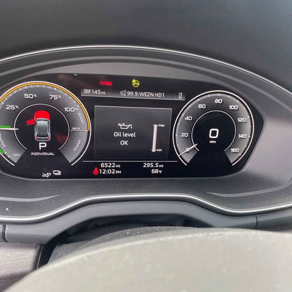 2025 Audi Q5 S-Line Prem 55 PHEV