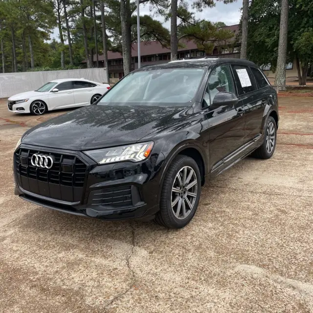 2024 Audi Q7 Premium Plus 45