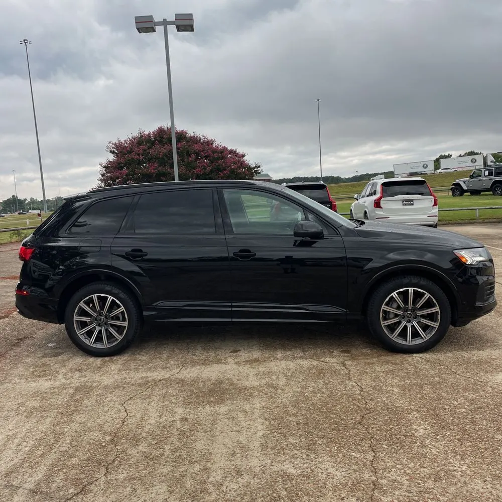 2024 Audi Q7 Premium Plus 45