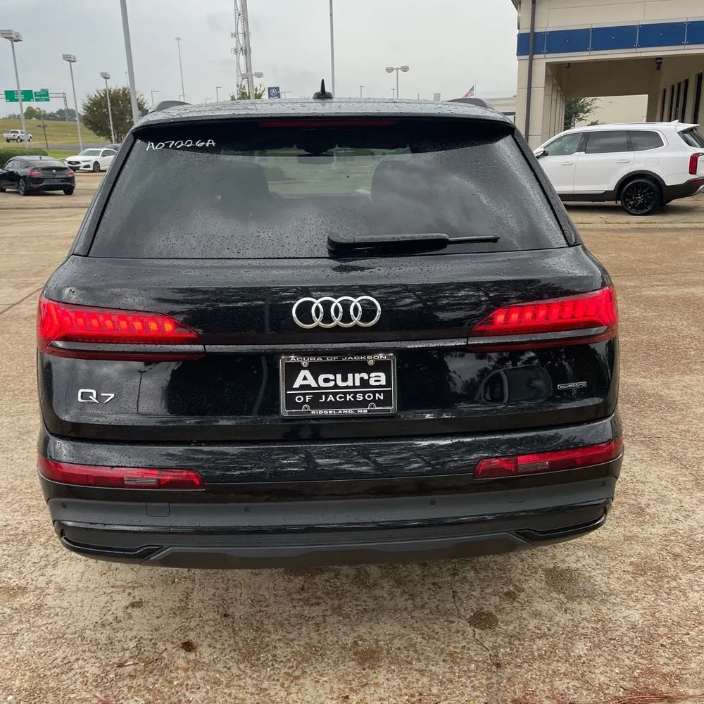 2024 Audi Q7 Premium Plus 45