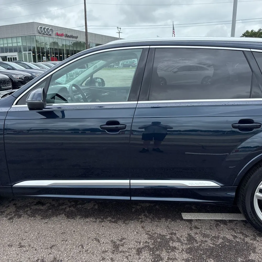 2025 Audi Q7 Premium Plus 55