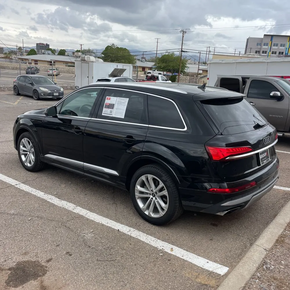 2025 Audi Q7 Premium Plus 55