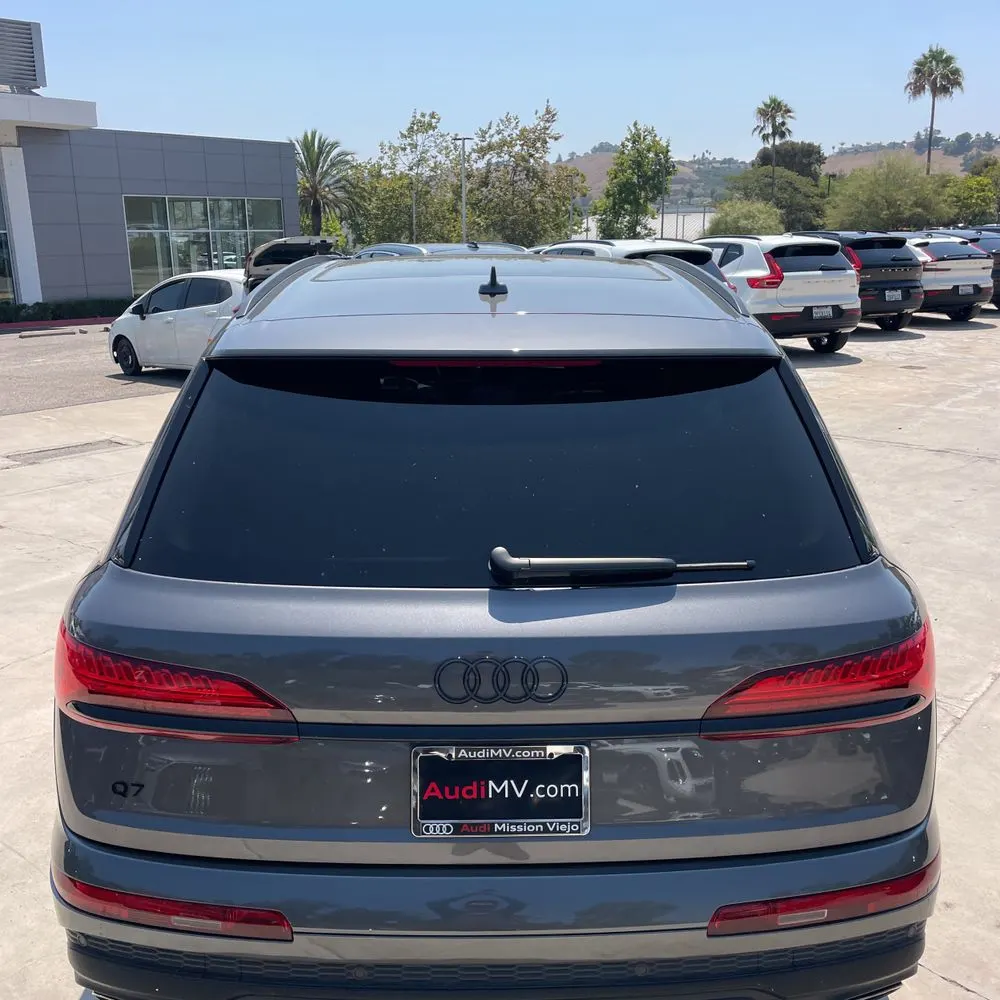 2025 Audi Q7 Premium Plus 55