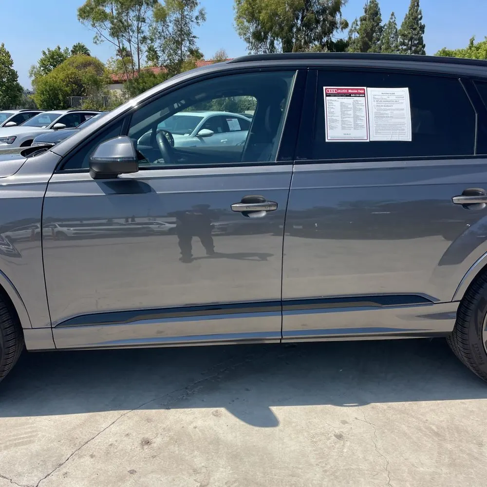 2025 Audi Q7 Premium Plus 55