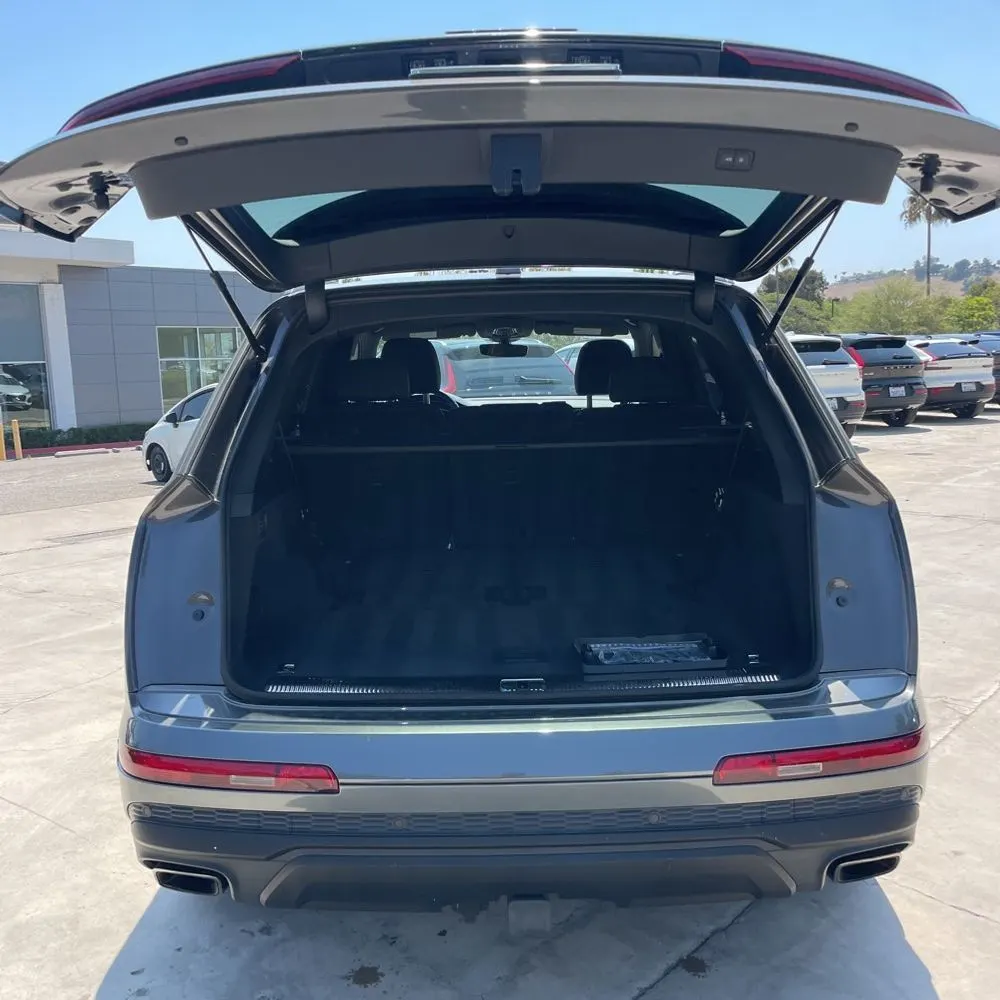 2025 Audi Q7 Premium Plus 55