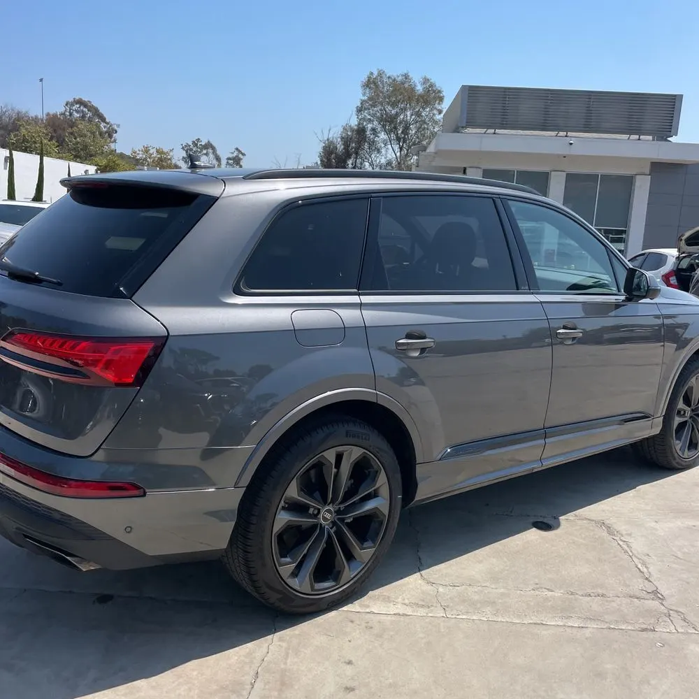 2025 Audi Q7 Premium Plus 55