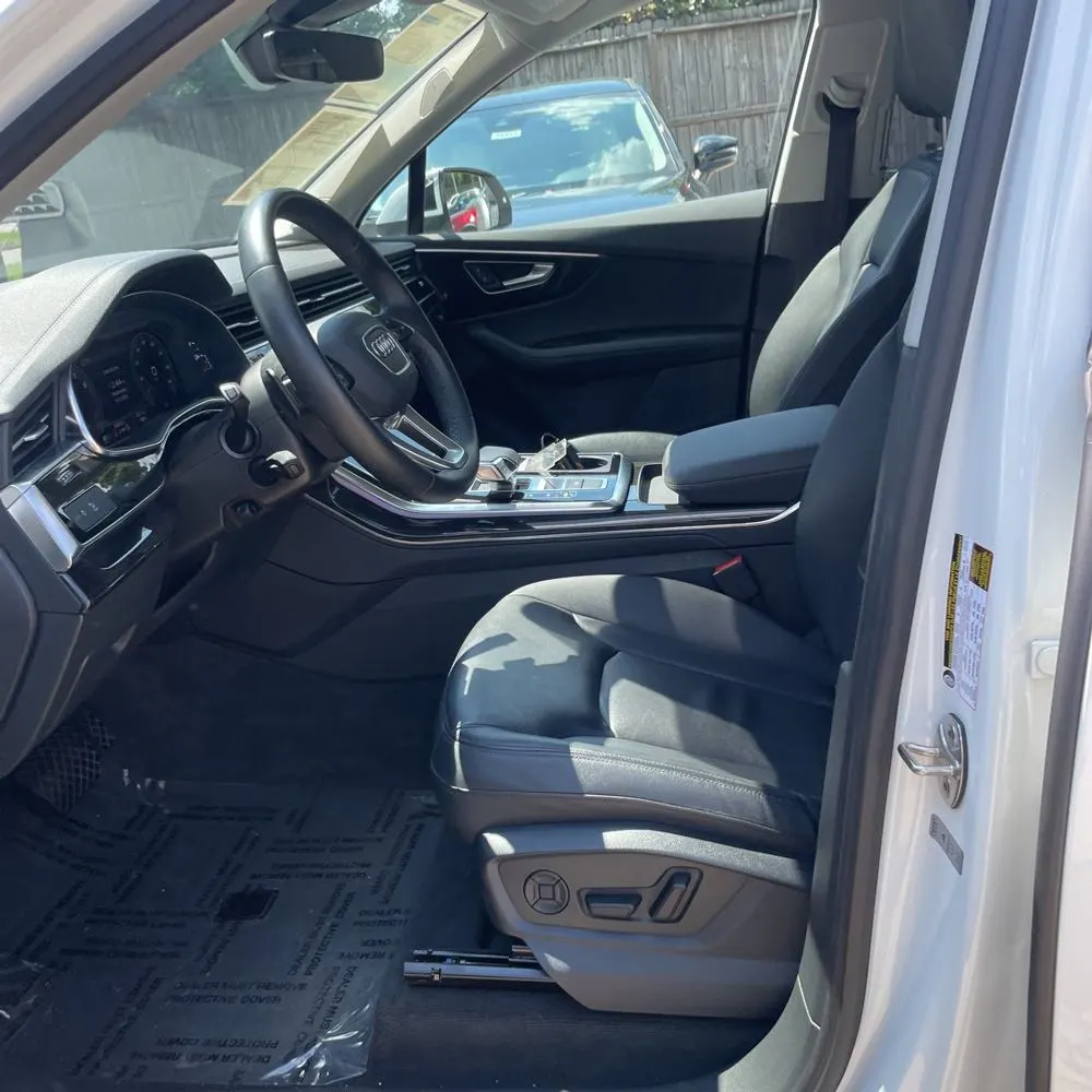 2024 Audi Q7 Premium Plus 55