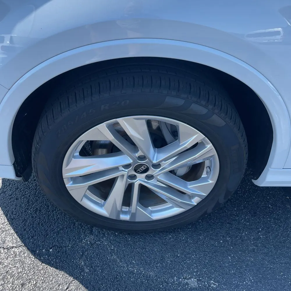 2024 Audi Q7 Premium Plus 55