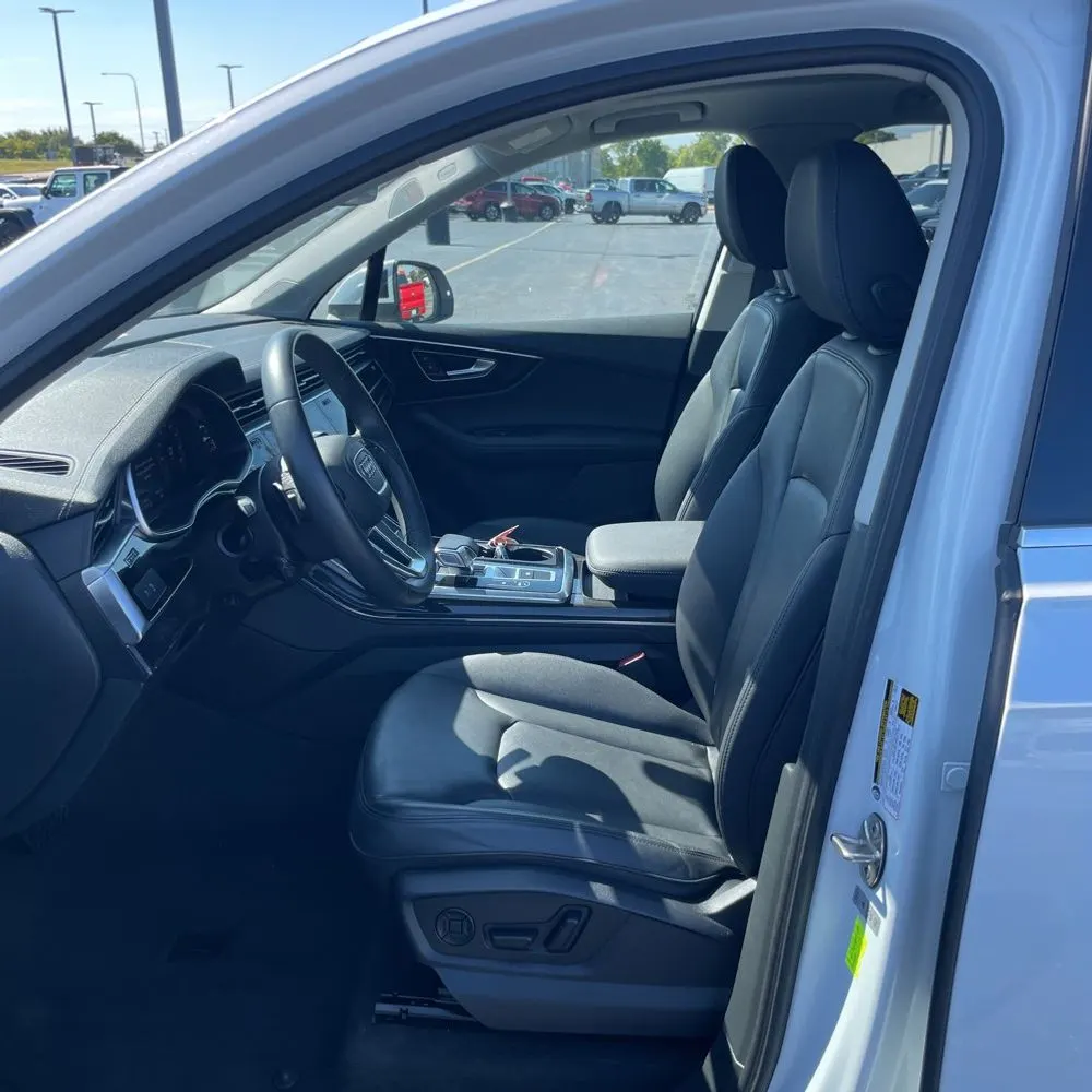 2024 Audi Q7 Premium Plus 55