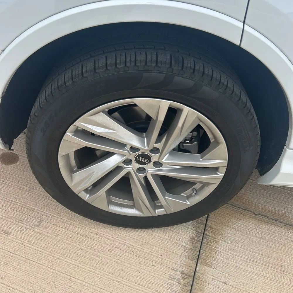 2024 Audi Q7 Premium Plus 55