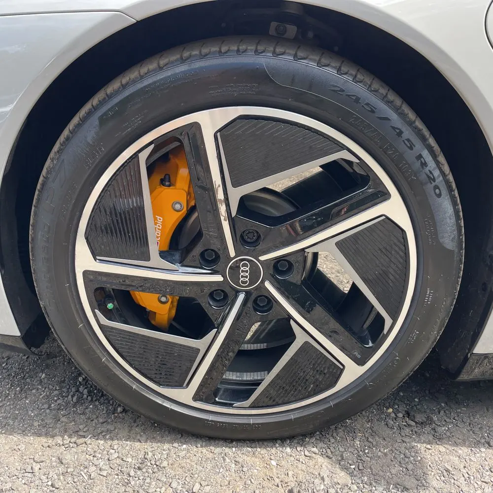 2023 Audi e-tron GT RS