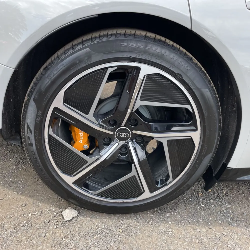 2023 Audi e-tron GT RS