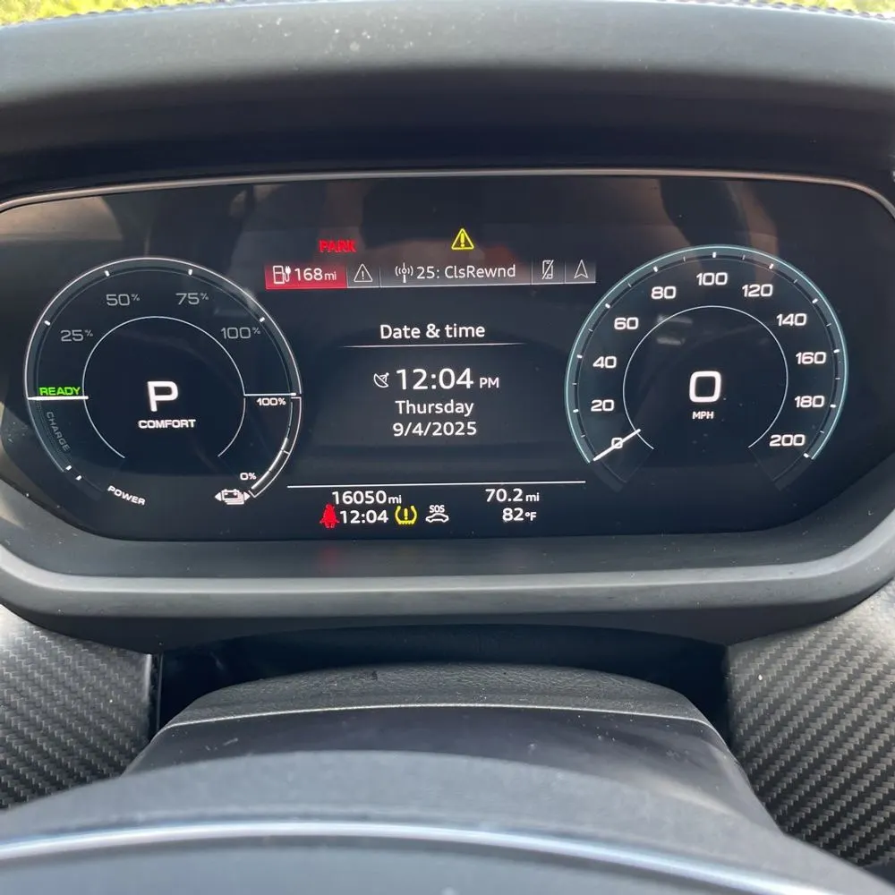 2023 Audi e-tron GT RS