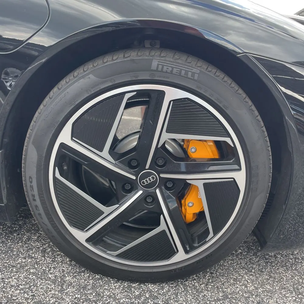 2024 Audi RS e-tron GT Base