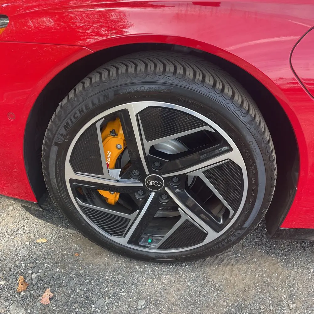 2023 Audi e-tron GT RS