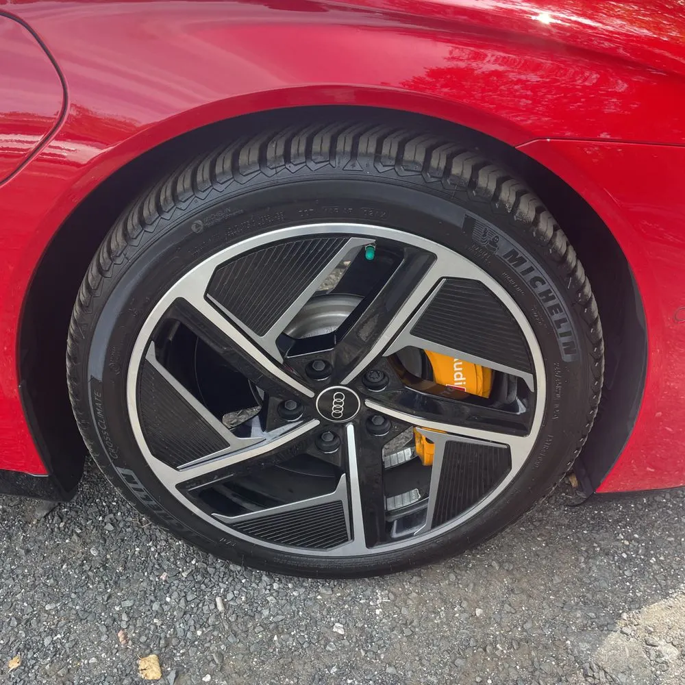 2023 Audi e-tron GT RS