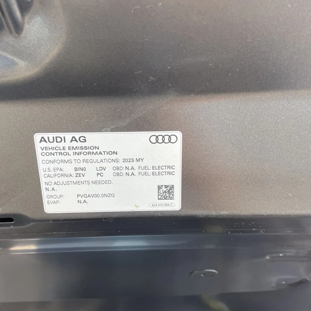 2023 Audi e-tron GT Premium Plus