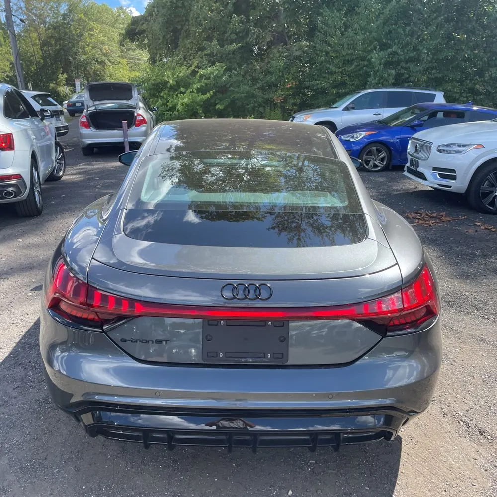 2023 Audi e-tron GT Premium Plus