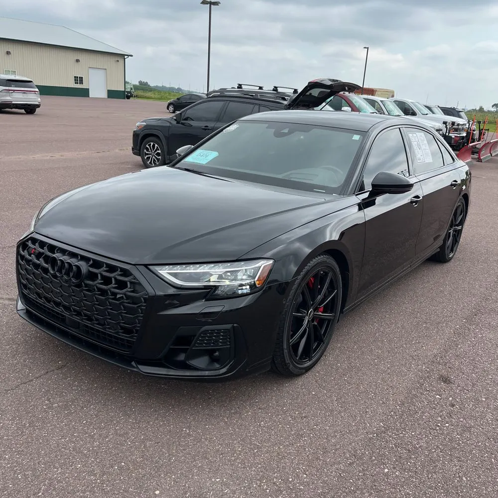 2022 Audi S8 4.0T quattro