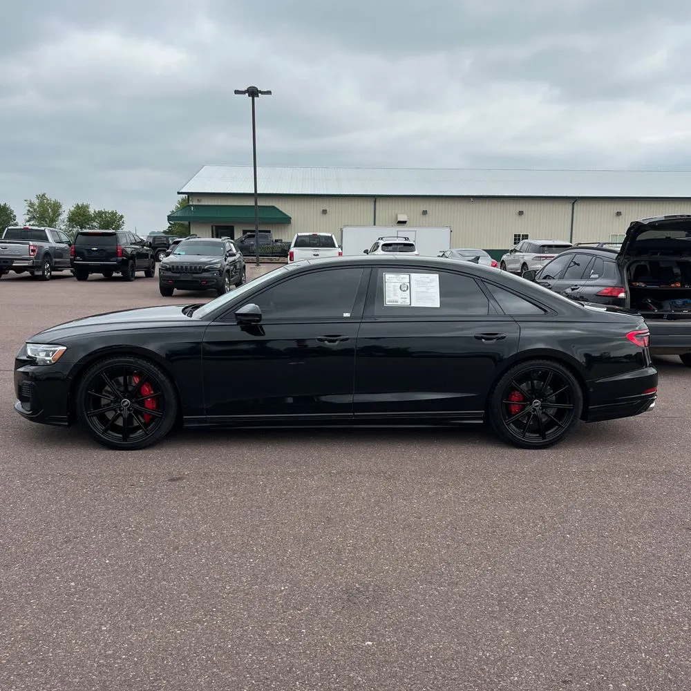 2022 Audi S8 4.0T quattro