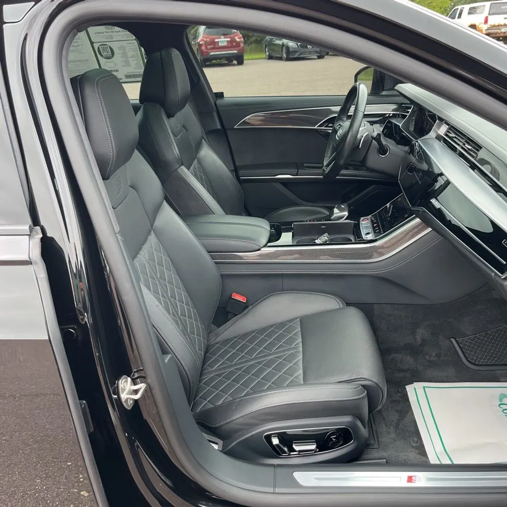 2022 Audi S8 4.0T quattro