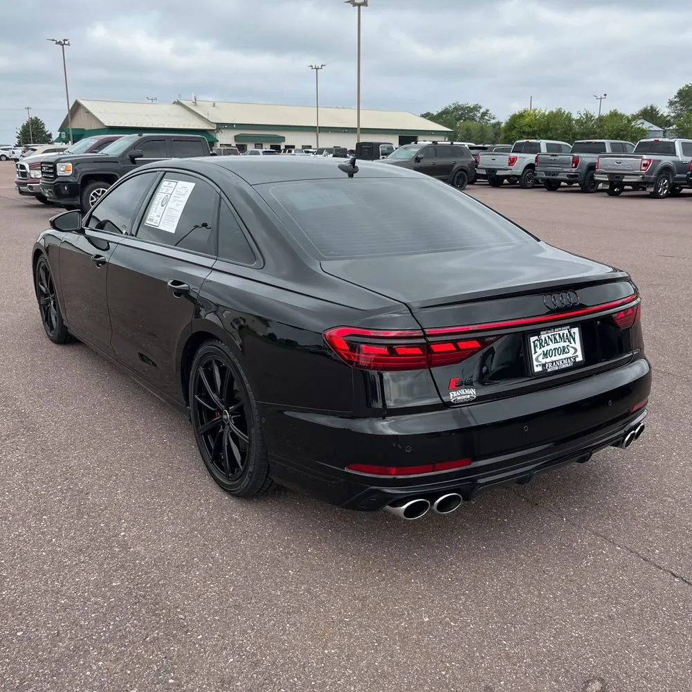 2022 Audi S8 4.0T quattro