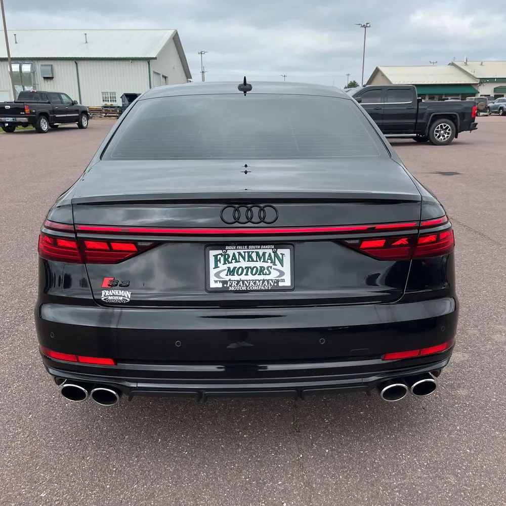 2022 Audi S8 4.0T quattro