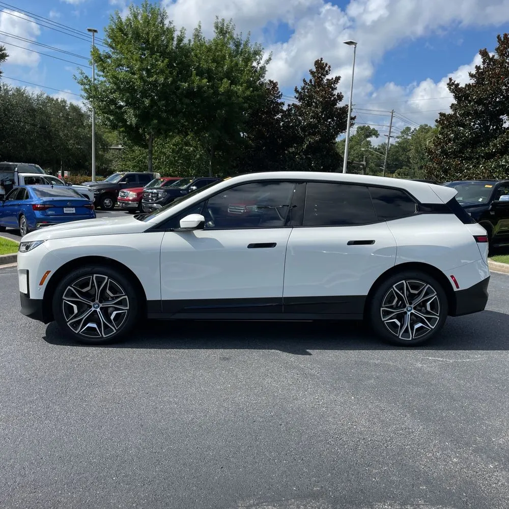 2024 BMW iX xDrive50