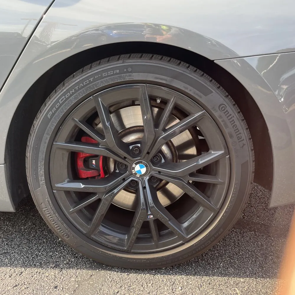 2022 BMW 5-Series M550xi