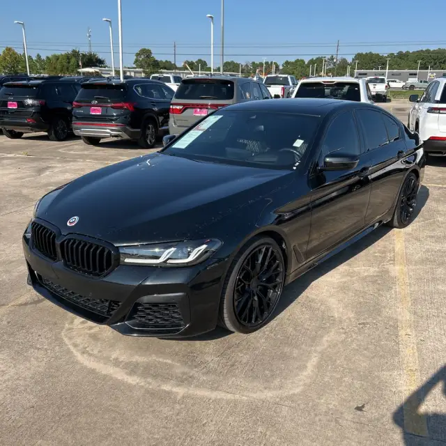 2023 BMW 5-Series M550xi