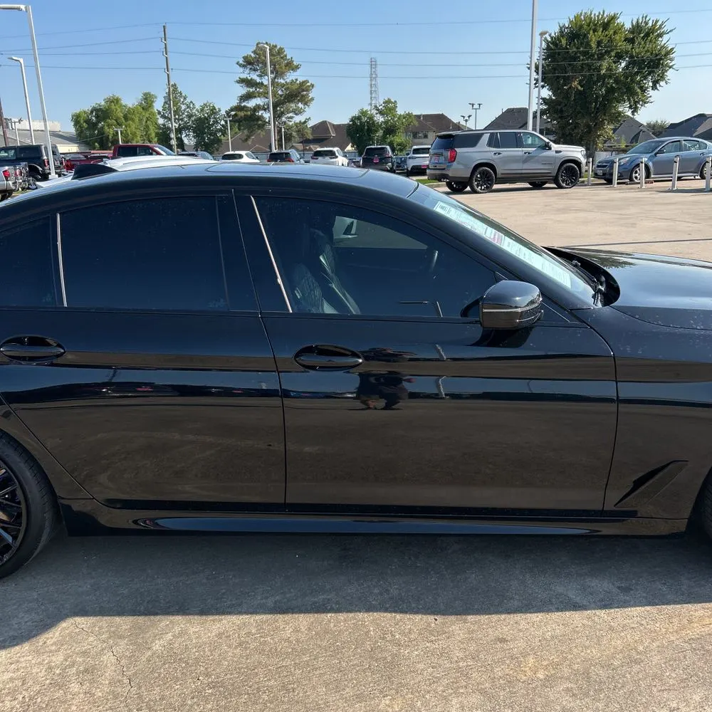 2023 BMW 5-Series M550xi