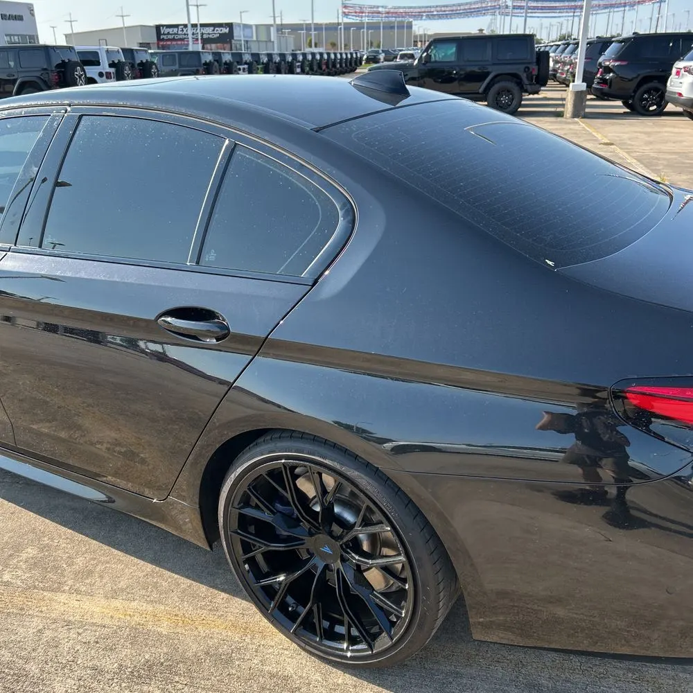 2023 BMW 5-Series M550xi