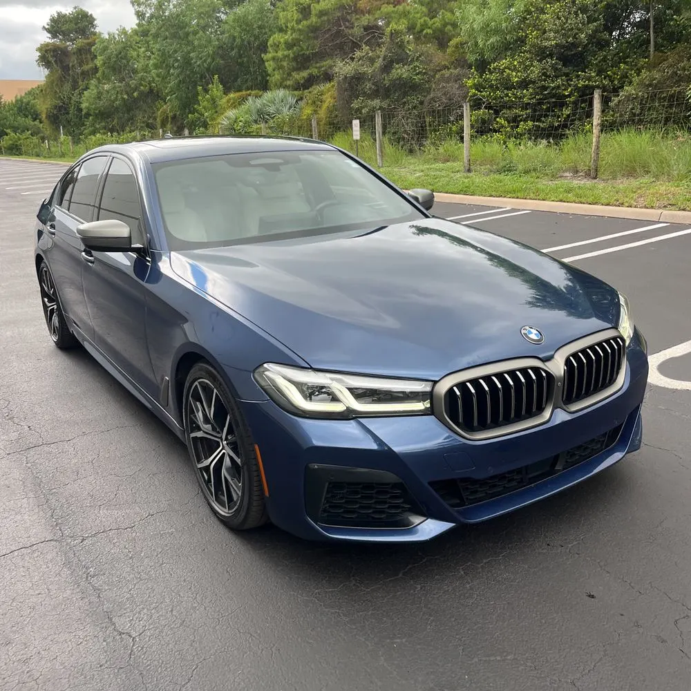 2021 BMW 5-Series M550xi