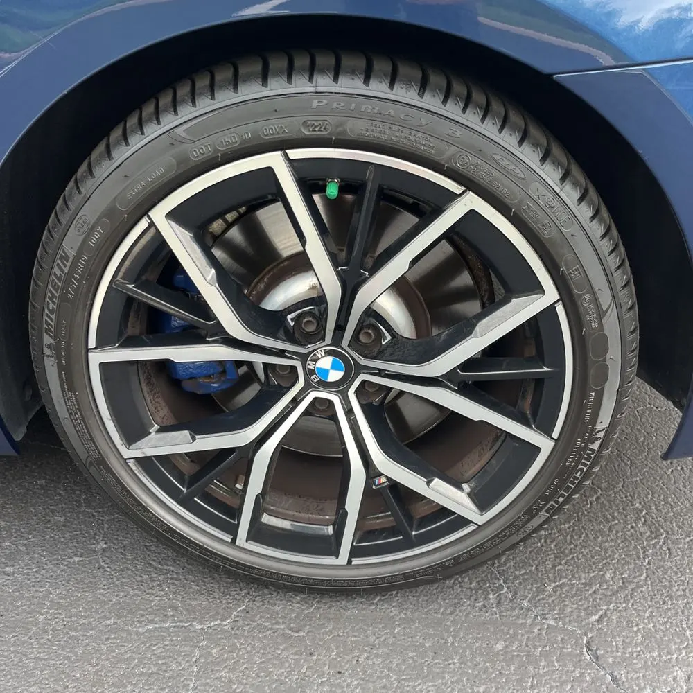2021 BMW 5-Series M550xi