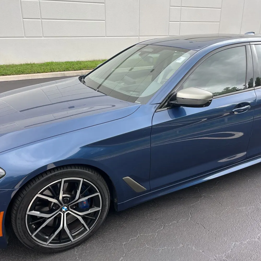 2021 BMW 5-Series M550xi