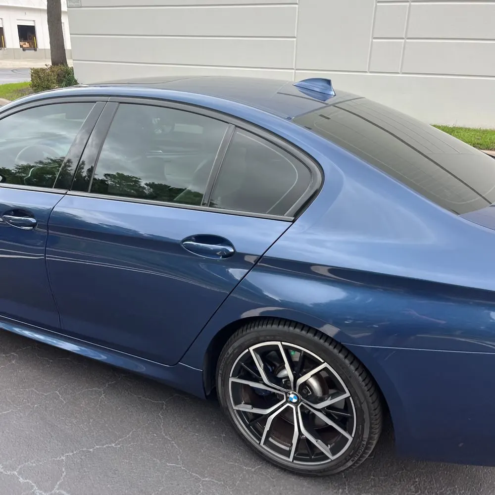 2021 BMW 5-Series M550xi