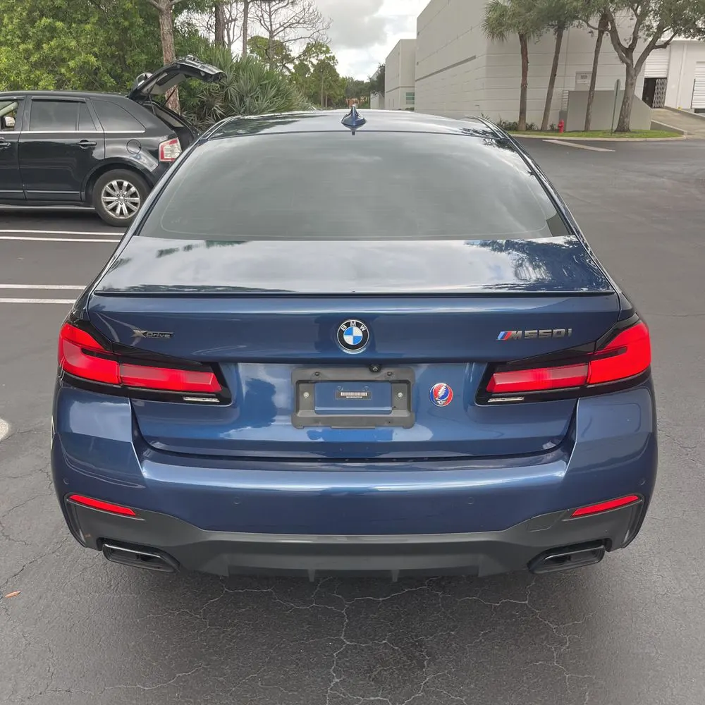 2021 BMW 5-Series M550xi