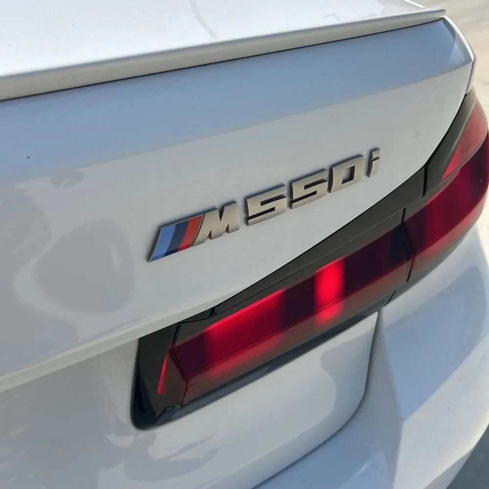 2021 BMW 5-Series M550xi