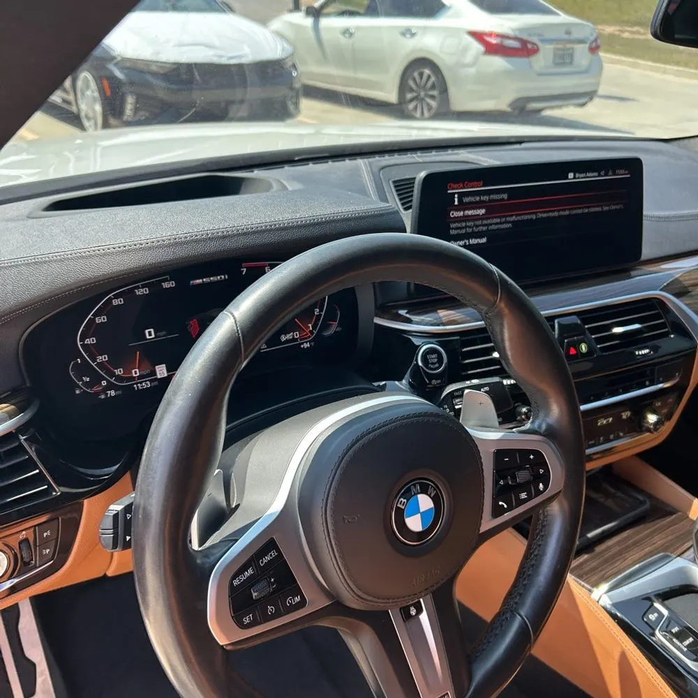 2021 BMW 5-Series M550xi