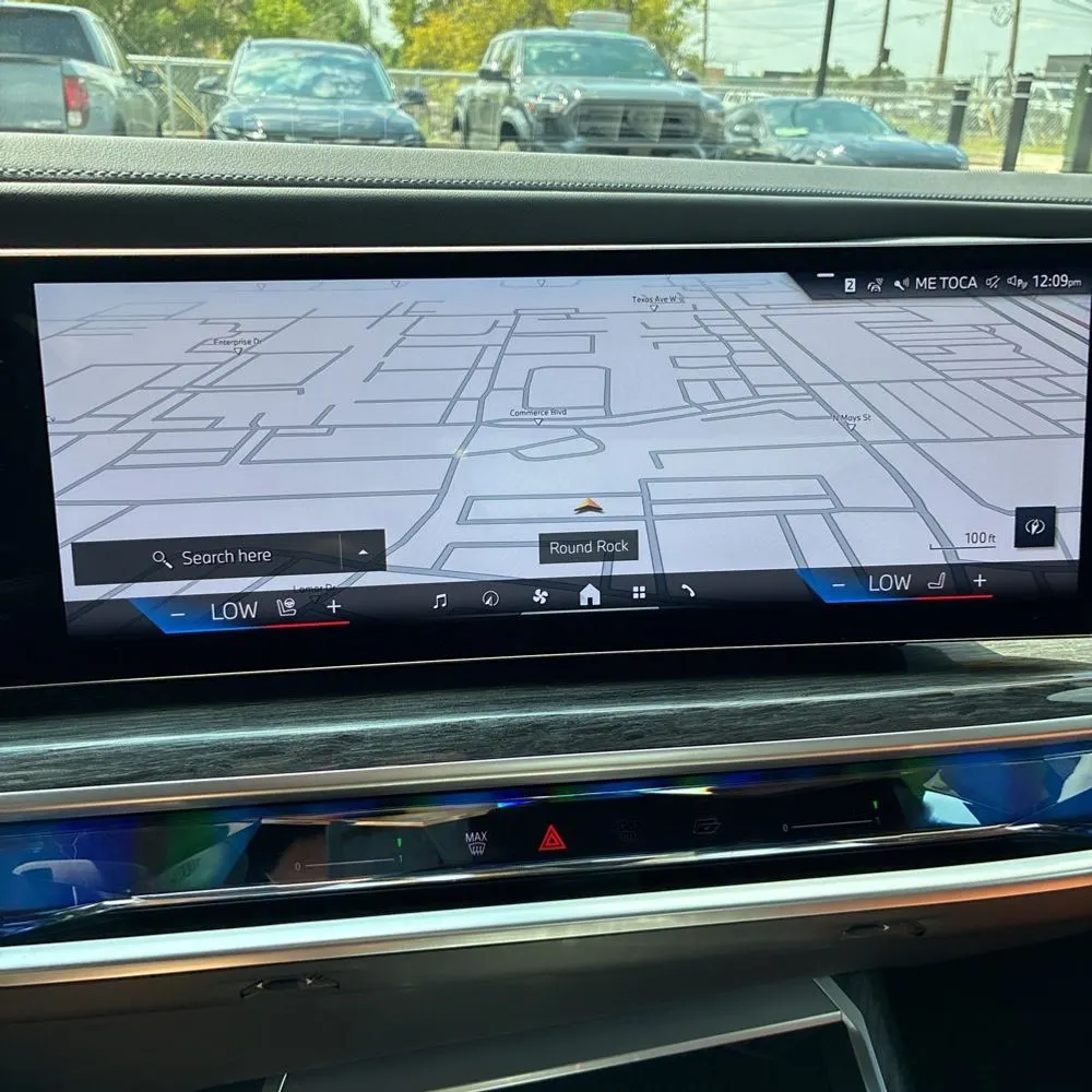 2023 BMW 7-Series 740i