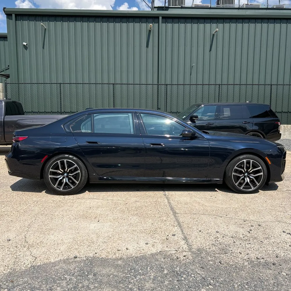 2024 BMW 7-Series 740i