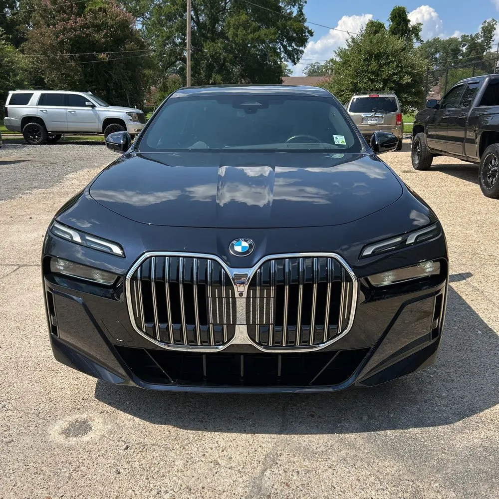 2024 BMW 7-Series 740i