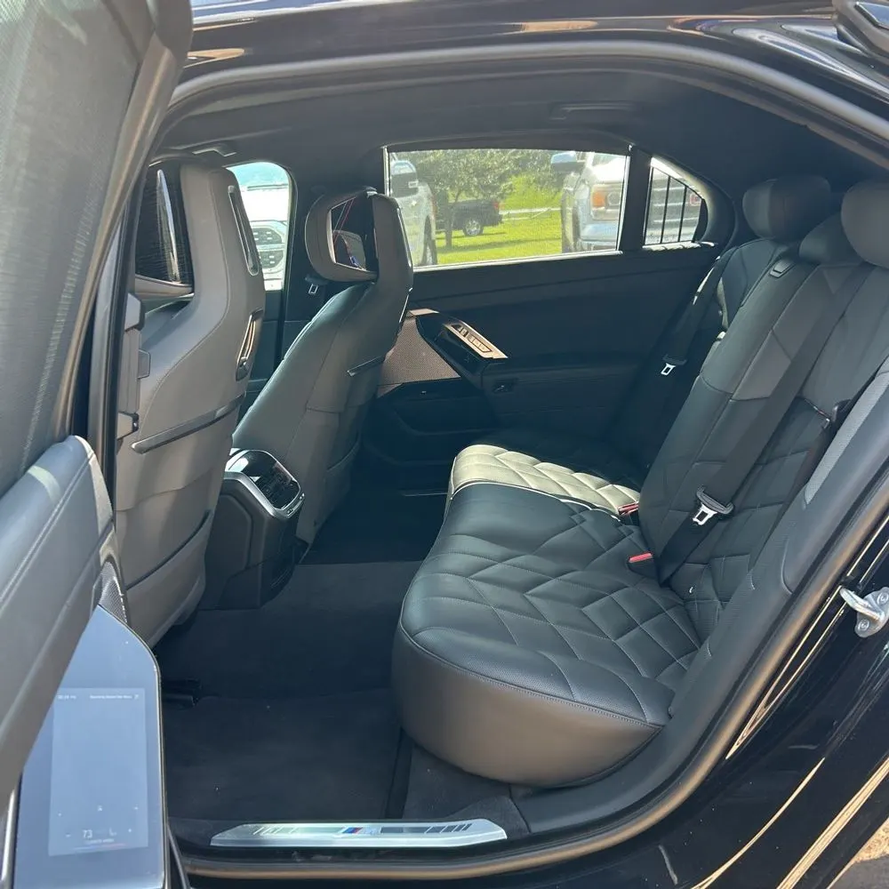 2024 BMW 7-Series 740i