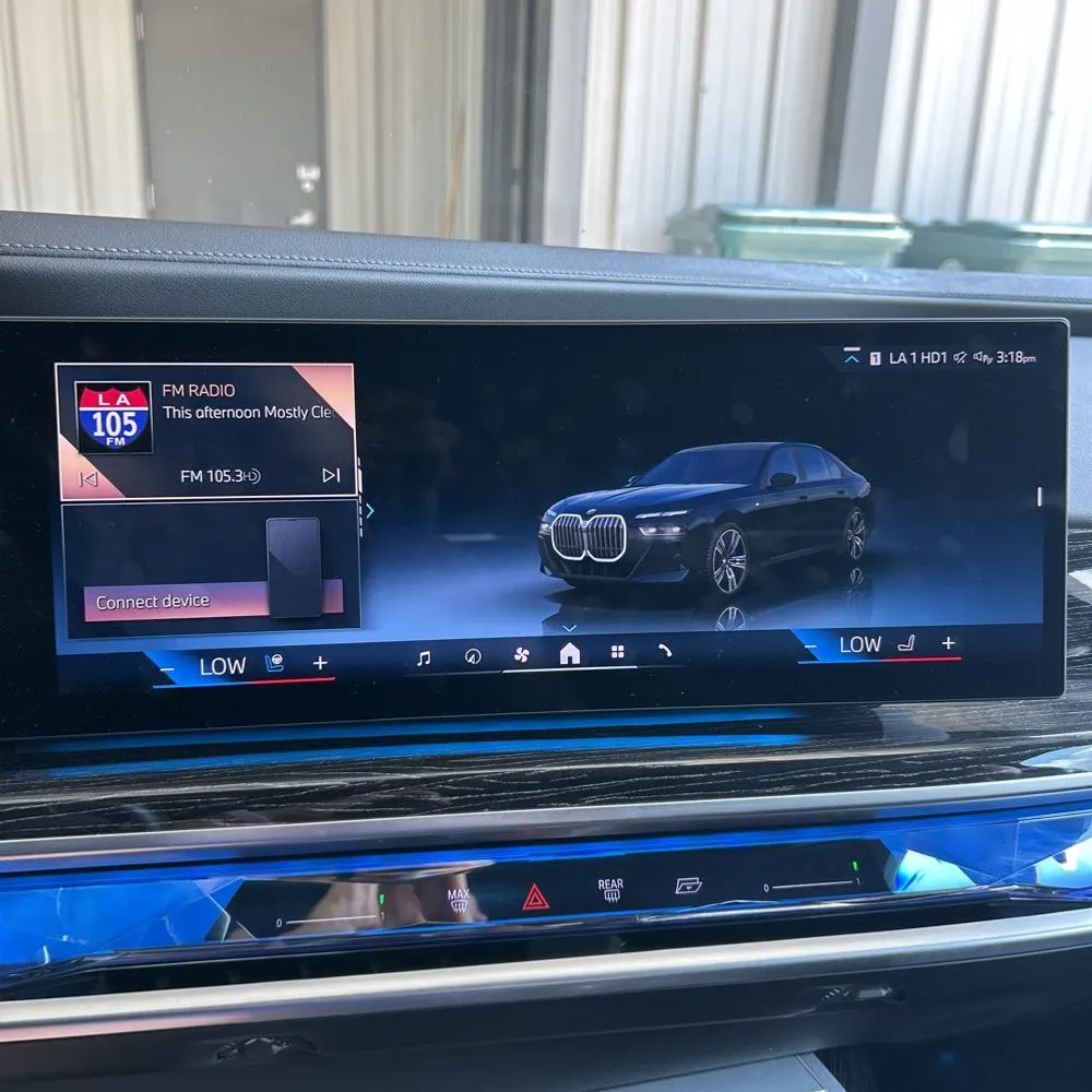 2024 BMW 7-Series 740i