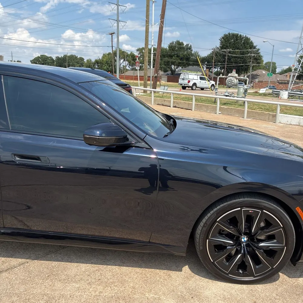 2023 BMW 7-Series 740i