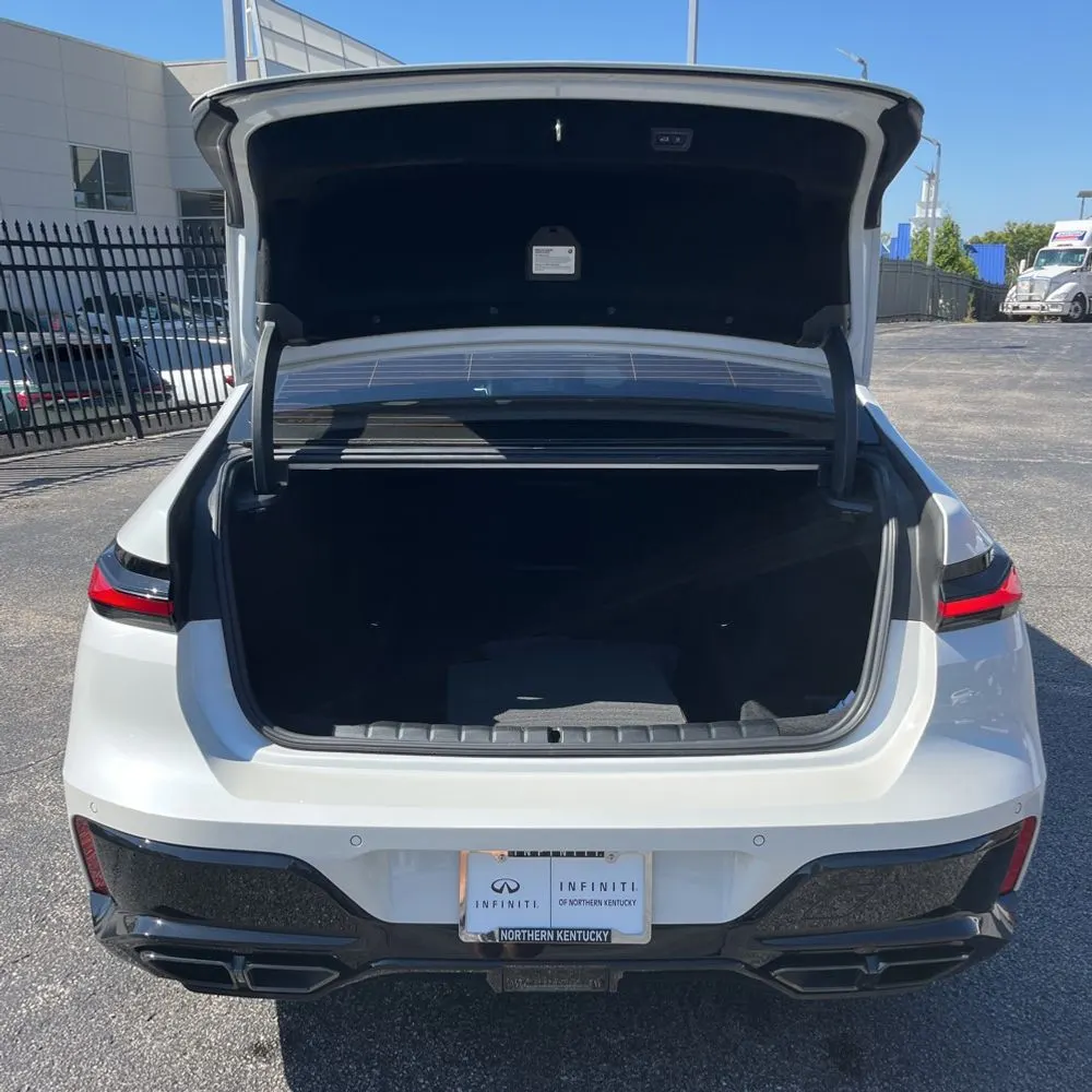 2023 BMW 7-Series 760xi