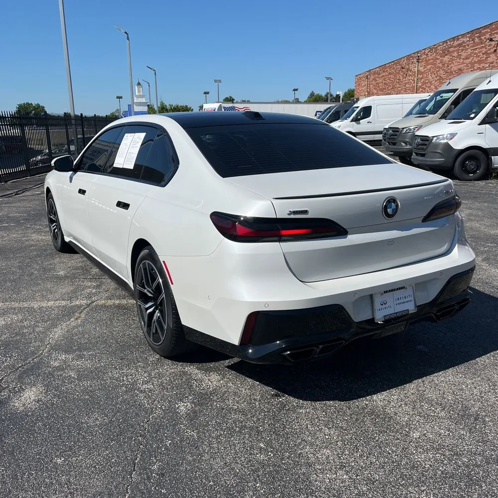 2023 BMW 7-Series 760xi