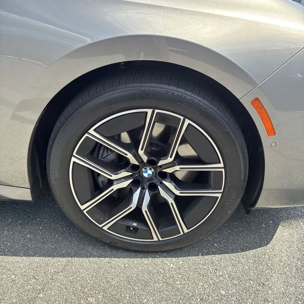 2025 BMW 7-Series 760i xDrive