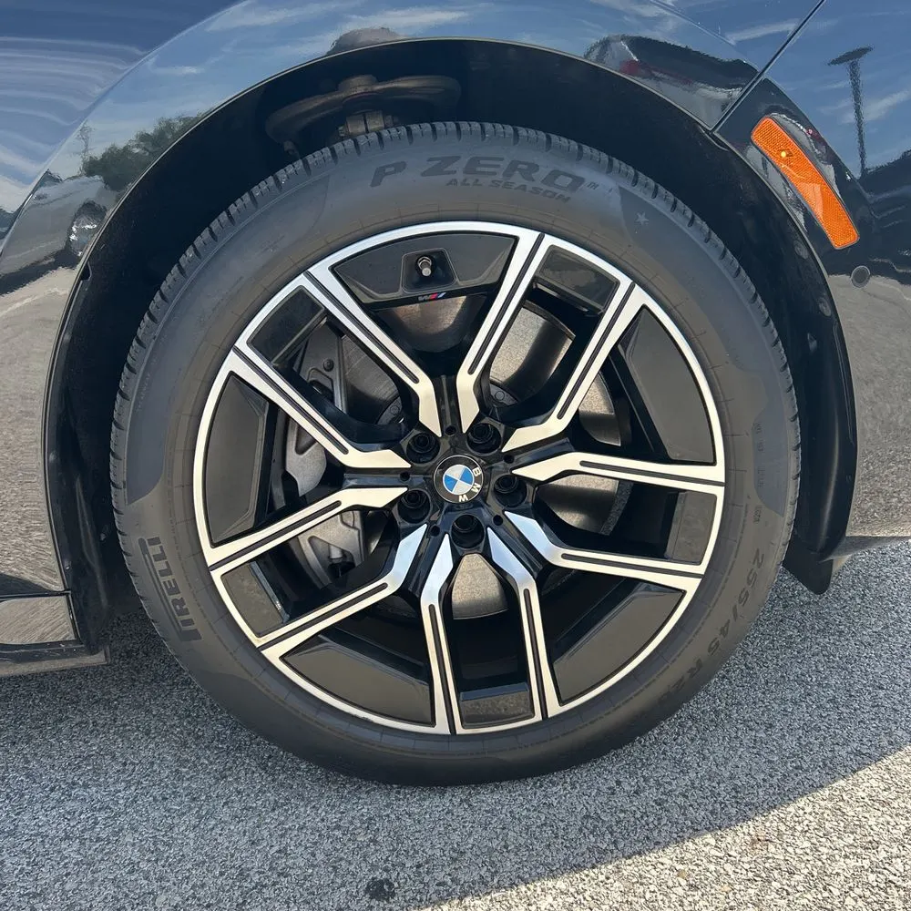 2024 BMW 7-Series 750e xDrive